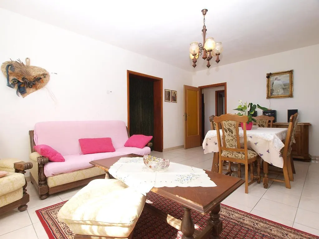 Apartment Luisa 1437 Peruški 0*,  克罗地亚