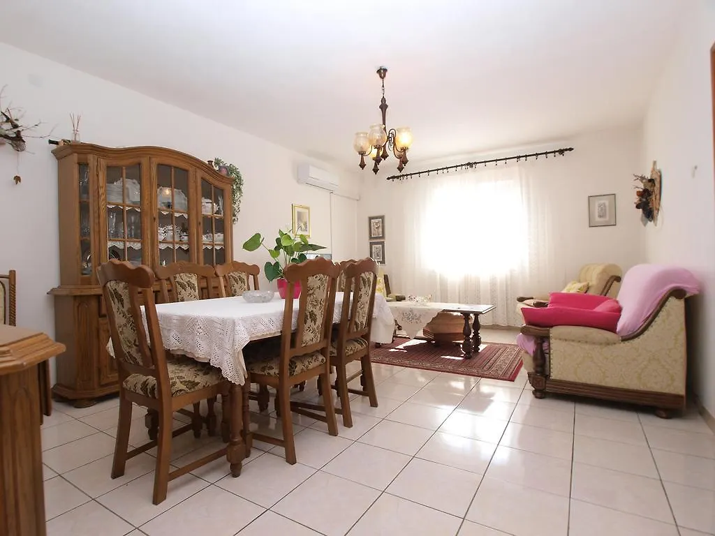 Apartment Luisa 1437 Peruški