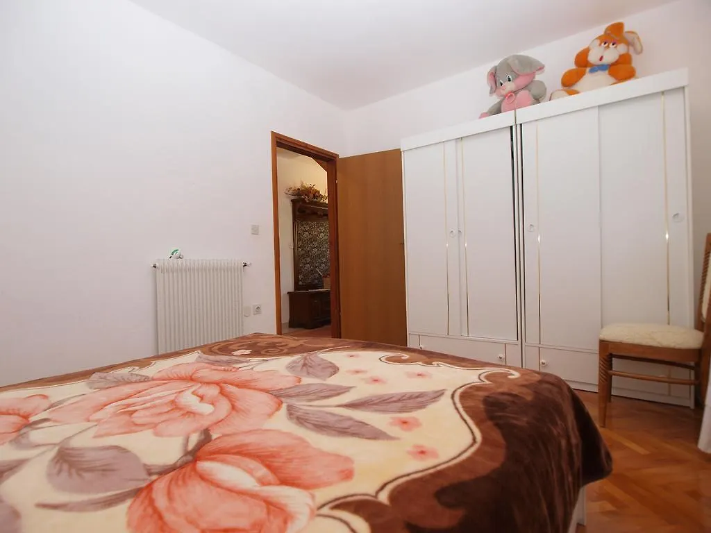Apartment Luisa 1437 Peruški